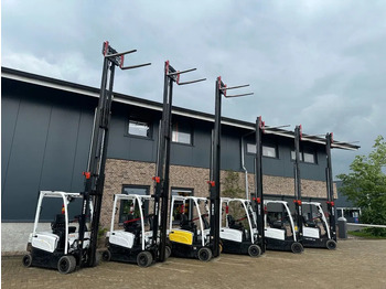 Carretilla elevadora eléctrica Hyster J1.8XN MWB 1.8 ton Triplex Freelift Sideshift Positioner Elektra Heftruck Accu 2023: foto 4