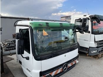 Cabina e interior para Camión SHORT CAB ACTROS MP2 RHD: foto 3
