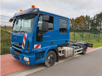 Camión chasis IVECO EuroCargo 80E