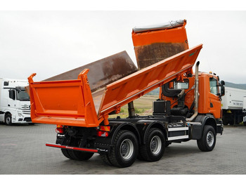 Camión volquete Scania G 440 / 6x6 / WYWROTKA TRZY-STRONNA / 2X HYDROBURTA / BOARDMATIC: foto 5