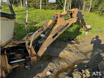 Retroexcavadora Ford 555 Traktorgraver m/ 2 frontskuffer og 2 graveskuffer: foto 5 Retroexcavadora Ford 555 Traktorgraver m/ 2 frontskuffer og 2 graveskuffer: foto 5