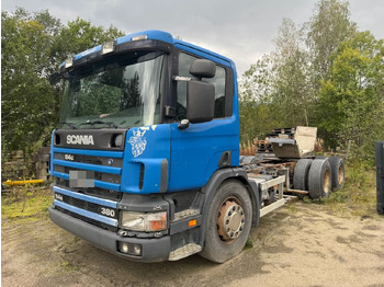Camión chasis SCANIA 114