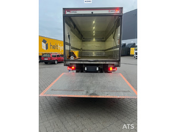 Camión caja cerrada Scania P250: foto 4