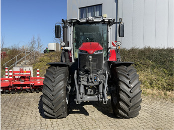 Tractor nuevo Massey Ferguson 8S.305 Dyna-VT EXCLUSIVE: foto 5 Tractor nuevo Massey Ferguson 8S.305 Dyna-VT EXCLUSIVE: foto 5