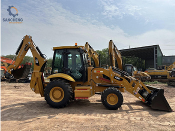 Retroexcavadora CATERPILLAR 420F2