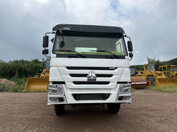 Cabeza tractora SINOTRUK Howo tractor unit 420hp: foto 2 Cabeza tractora SINOTRUK Howo tractor unit 420hp: foto 2