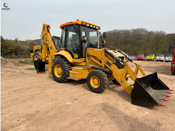 Retroexcavadora JCB 3CX