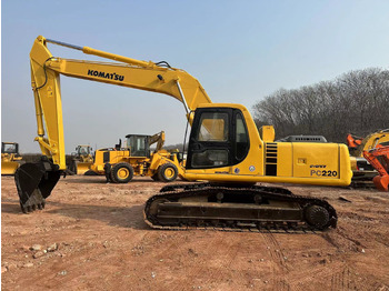 Excavadora de cadenas KOMATSU PC220-6