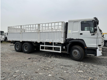 Leasing de SINOTRUK HOWO 371 Cargo truck SINOTRUK HOWO 371 Cargo truck: foto 2
