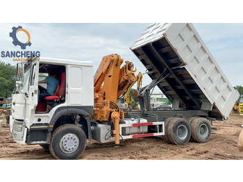 Camión grúa SINOTRUK Howo 371 6x4 crane truck: foto 4