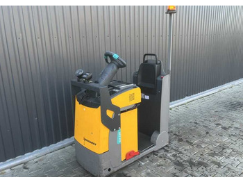 Remolcadora JUNGHEINRICH