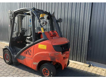 Carretilla elevadora de gas Linde H35T-02: foto 3 Carretilla elevadora de gas Linde H35T-02: foto 3