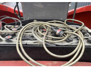 Plataforma de mástil vertical Manitou 105VJR: foto 5 Plataforma de mástil vertical Manitou 105VJR: foto 5