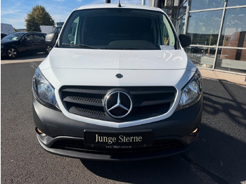 Furgoneta pequeña Mercedes-Benz Citan 108 CDI Regal Klima: foto 2 Furgoneta pequeña Mercedes-Benz Citan 108 CDI Regal Klima: foto 2