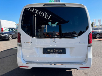 Furgoneta de pasajeros Mercedes-Benz V 300 d 4MATIC EXCLUSIVE AMG Tische AHK2,5to: foto 5 Furgoneta de pasajeros Mercedes-Benz V 300 d 4MATIC EXCLUSIVE AMG Tische AHK2,5to: foto 5