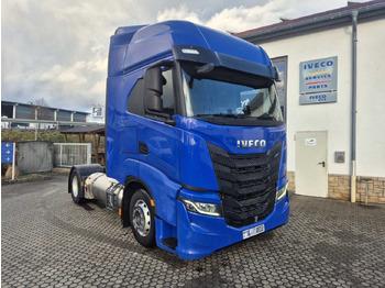 Cabeza tractora IVECO S-WAY