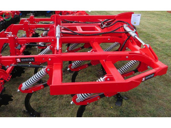 Cultivador Awemak hydraulic foldable no-till cultivator Matador M42, 4.2 m: foto 4 Cultivador Awemak hydraulic foldable no-till cultivator Matador M42, 4.2 m: foto 4