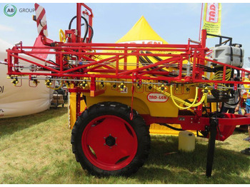 Pulverizador arrastrado