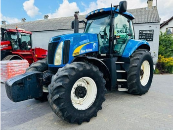 Tractor NEW HOLLAND T8000