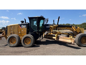 Grader CATERPILLAR 140M