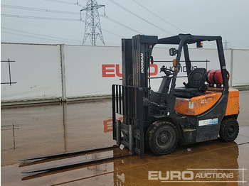 Carretilla elevadora DOOSAN