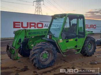 Manipulador telescópico MERLO