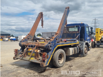 Camión portacontenedor de cadenas Volvo 4x2 Skip Loader Lorry, Extendable Arms, Manual Gearbox (Reg. Docs. & Plating Certificate Available): foto 5