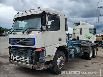 Camión multibasculante VOLVO FM9