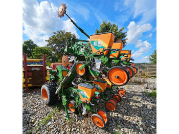 Maquinaria de siembra AMAZONE