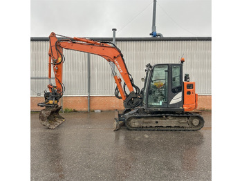 Miniexcavadora HITACHI ZX85USB-6