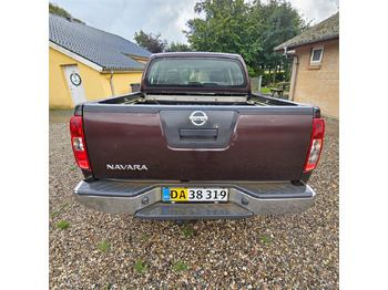 Pick-up Nissan Navara 2,5 Dci Dc 4wd: foto 4 Pick-up Nissan Navara 2,5 Dci Dc 4wd: foto 4