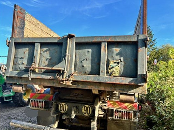 Camión multibasculante, Camión grúa Nissan ATLEON 150.25: foto 5