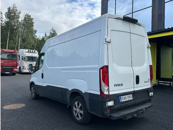 Leasing de Iveco Daily 35S13 10m3  Iveco Daily 35S13 10m3: foto 4