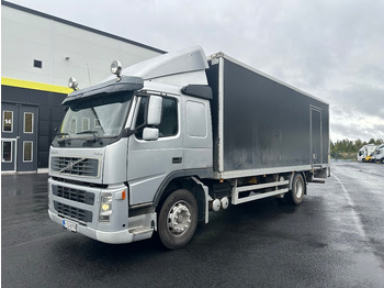 Camión caja cerrada VOLVO FM9 300