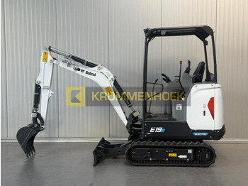 Miniexcavadora BOBCAT E19