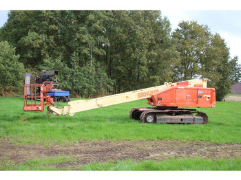 Plataforma telescopica AICHI