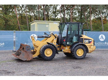 Cargadora de ruedas CATERPILLAR 906H