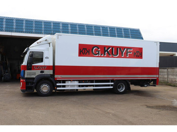 Camión caja cerrada IVECO