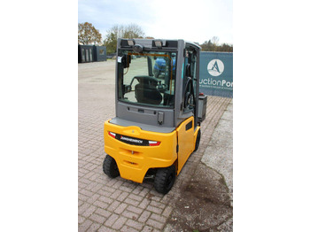 Carretilla elevadora eléctrica Jungheinrich EFG 316: foto 5 Carretilla elevadora eléctrica Jungheinrich EFG 316: foto 5