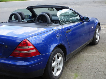 Sedan Mercedes-Benz SLK SLK200: foto 4