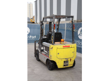 Carretilla elevadora eléctrica Nissan P1B2: foto 4