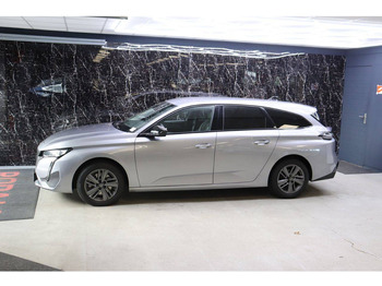 Coche PEUGEOT