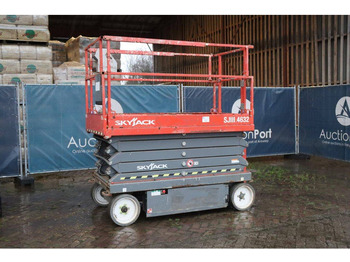 Plataforma de tijeras SKYJACK