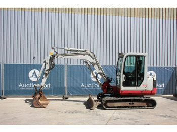 Excavadora de cadenas TAKEUCHI TB145