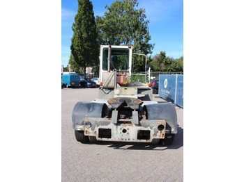 Tractor industrial Terberg YT222: foto 4