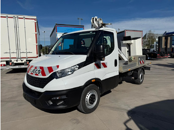 Camión con plataforma elevadora IVECO Daily 35s14