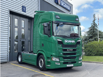 Cabeza tractora SCANIA S 450
