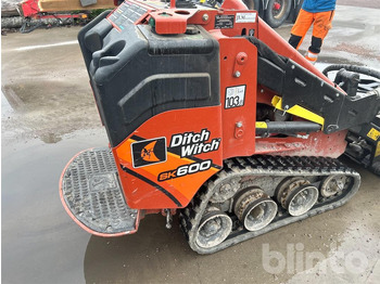 Cargadora de cadenas Ditch Witch SK600: foto 5
