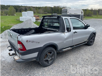 Pick-up Fiat strada adventure: foto 4