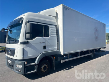 Camión caja cerrada MAN